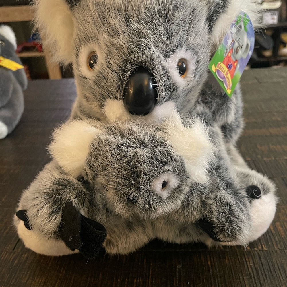 H.L.T. Australia Koala Plush Stuffed Animal Toy Momma And 2 Babies